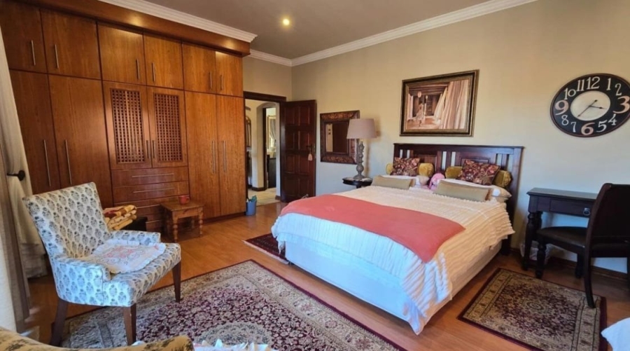 4 Bedroom Property for Sale in Van Der Hoff Park North West